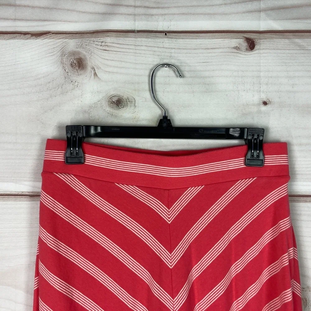 Sonoma Skirt Womens Small Jersey Knit Maxi Pull On Chevron Print‎ Pink Long